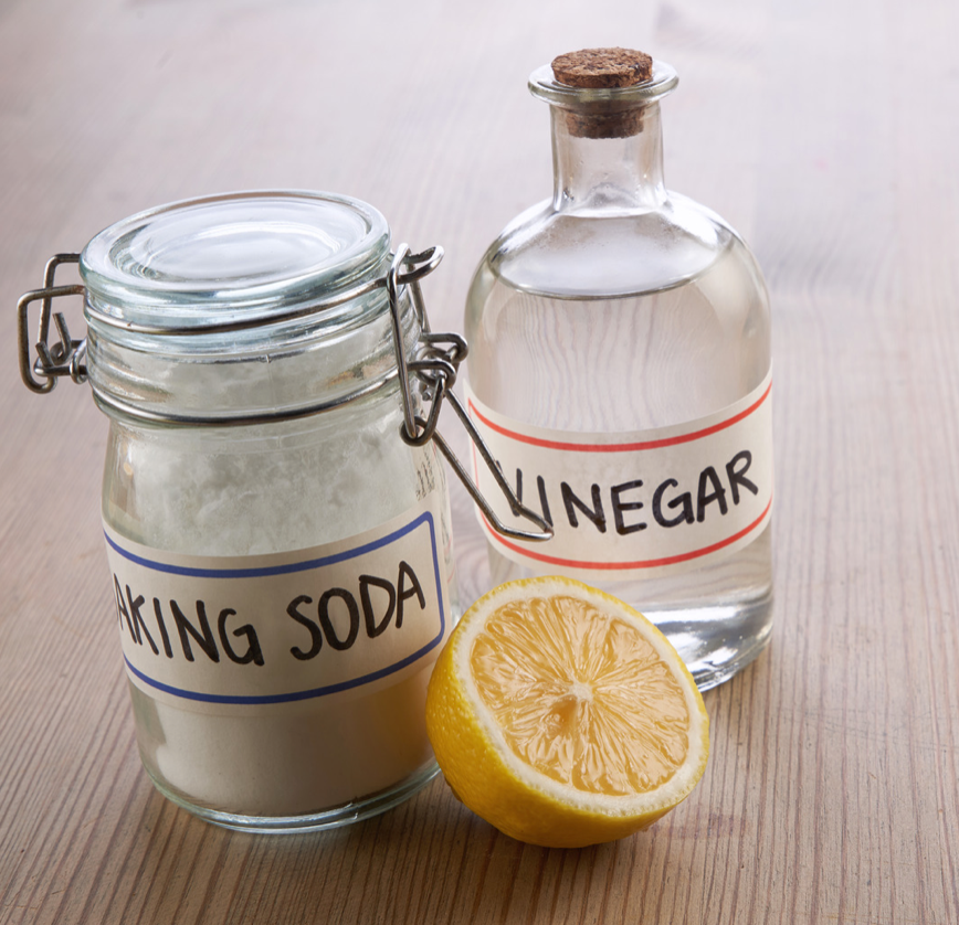 5 Uses for Cleaning Vinegar